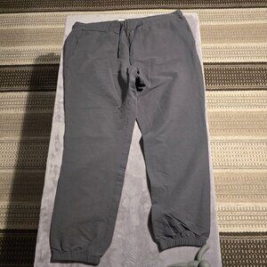 MEC athletic wear pants mens 40 waist